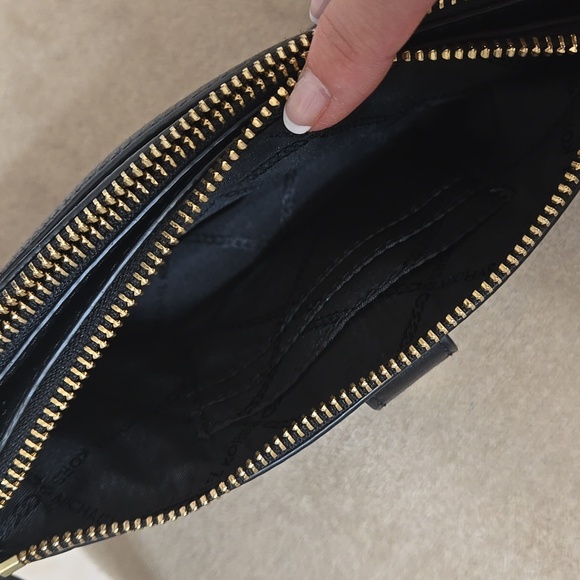 MICHAEL KORS MK Crossbody Black Bag Purse - Picture 4 of 6